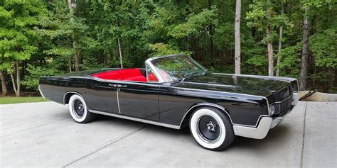 68 lincoln continental convertible.